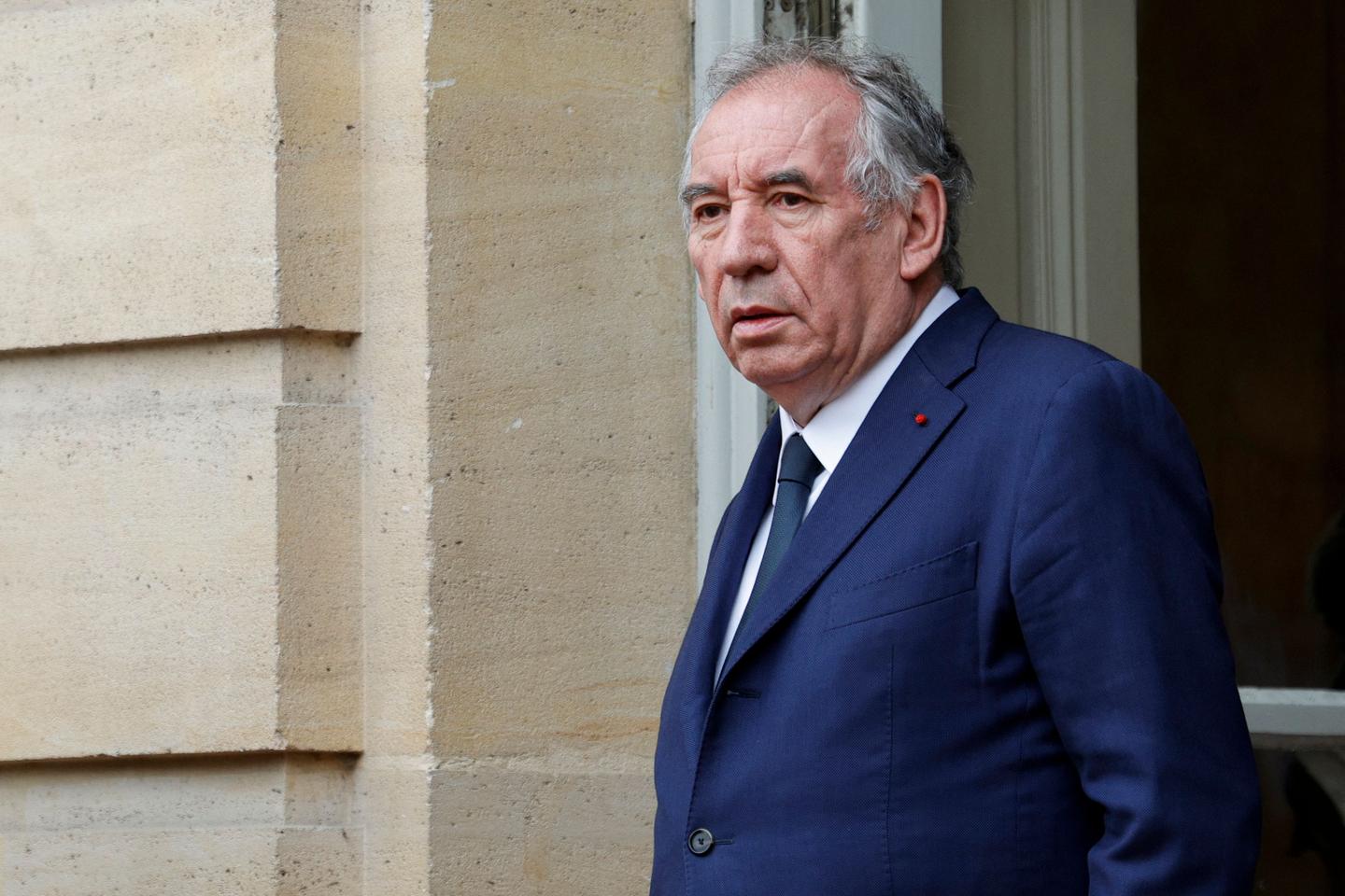 « “Faire des économies” est devenu le mantra des gouvernements, de Raymond Barre à François Bayrou »