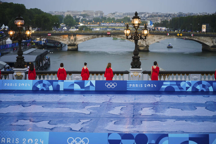 Cérémonie d’ouverture des JO 2024 : enquête ouverte pour des menaces de mort visant les organisateurs