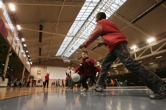 Equipements sportifs : les collectivités locales s’inquiètent du gel de crédits par le gouvernement