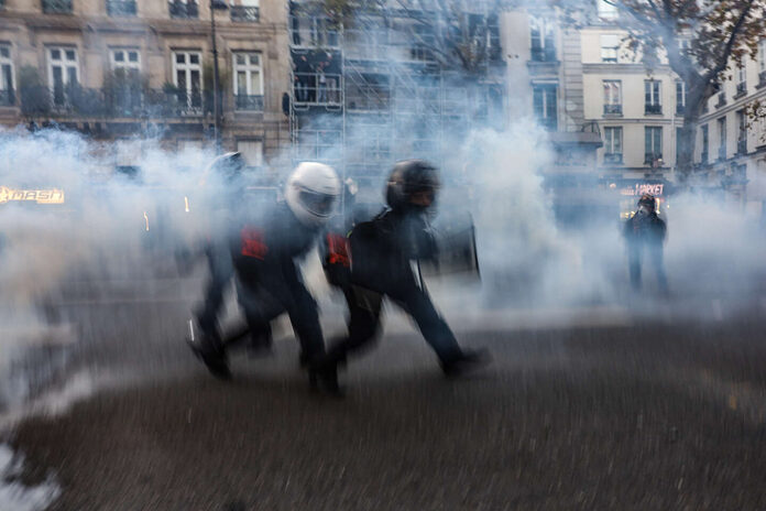 Le chef de la BRAV-M mis en examen en janvier pour des violences lors d’une manifestation à Paris et placé sous contrôle judiciaire