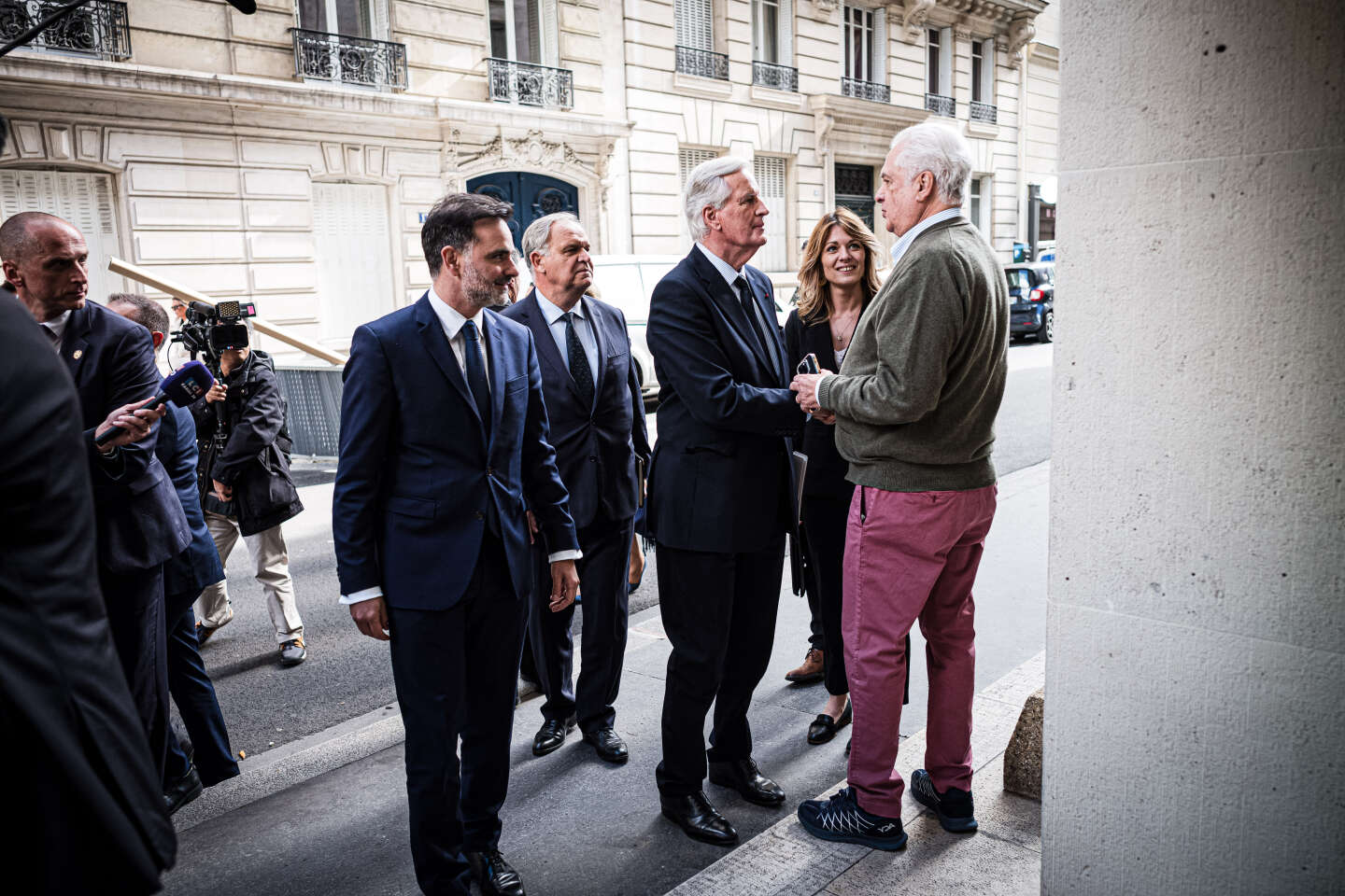 Budget : le gouvernement promet 40 milliards d’économies dès 2025