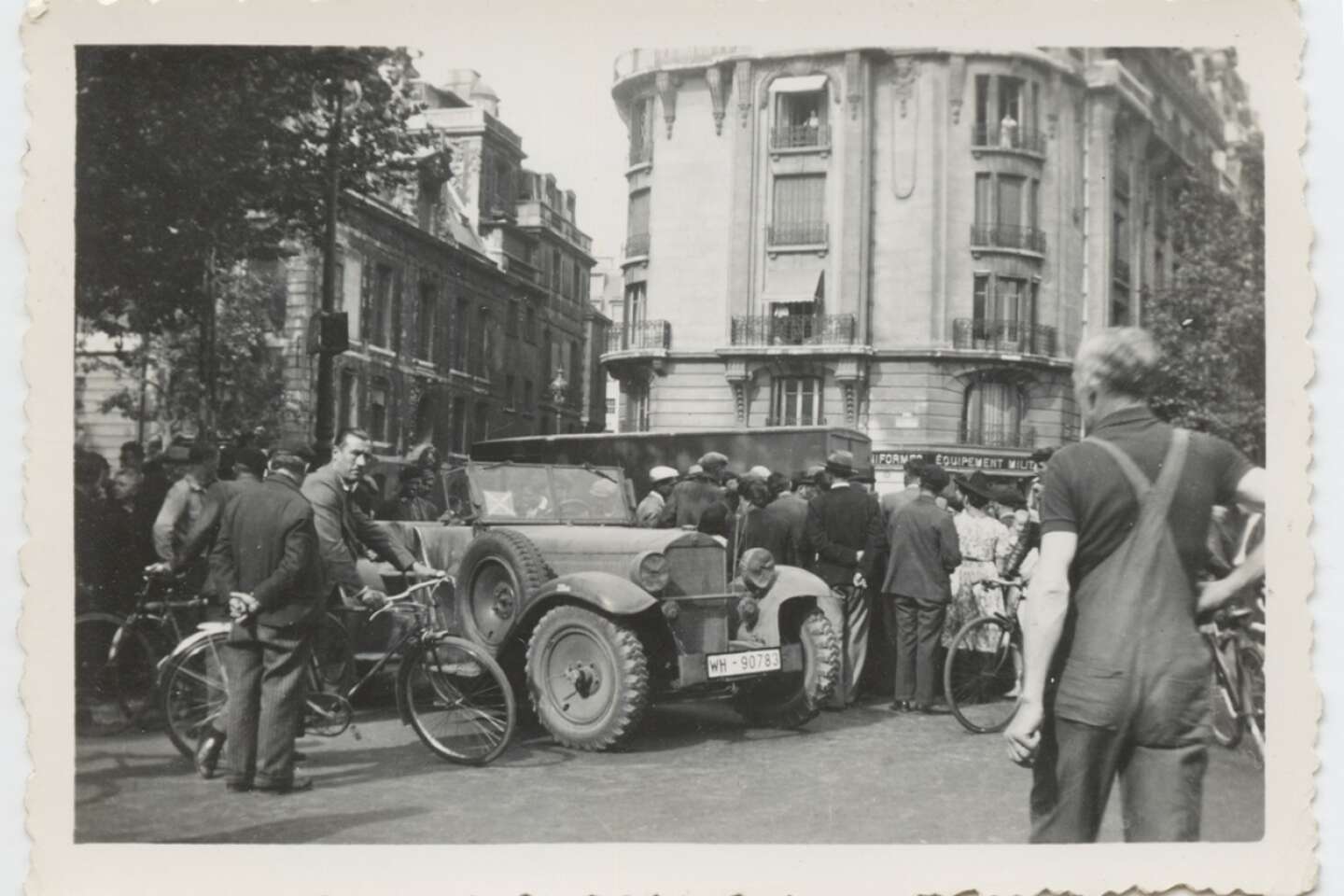 Sur les traces du photographe inconnu du Paris de l’Occupation : le destin tragique de Raoul Minot, un héros oublié