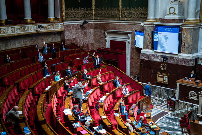 Fin de vie : comment les députés ont assoupli les critères ouvrant le droit à une « aide à mourir »