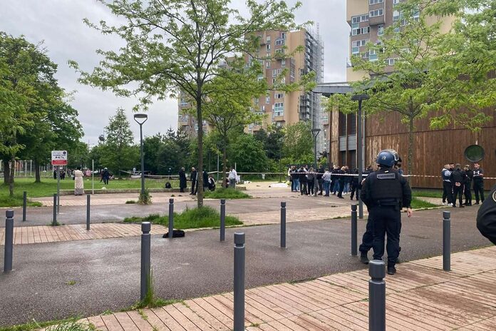 En Seine-Saint-Denis, la police judiciaire pense avoir démantelé une « équipe de tueurs » du narcobanditisme