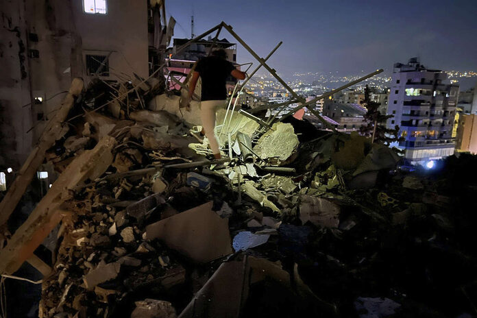 Guerre Israël-Hamas, jour 297 : l’armée israélienne effectue une « frappe ciblée » à Beyrouth ; épidémie de poliomyélite « très probable » à Gaza