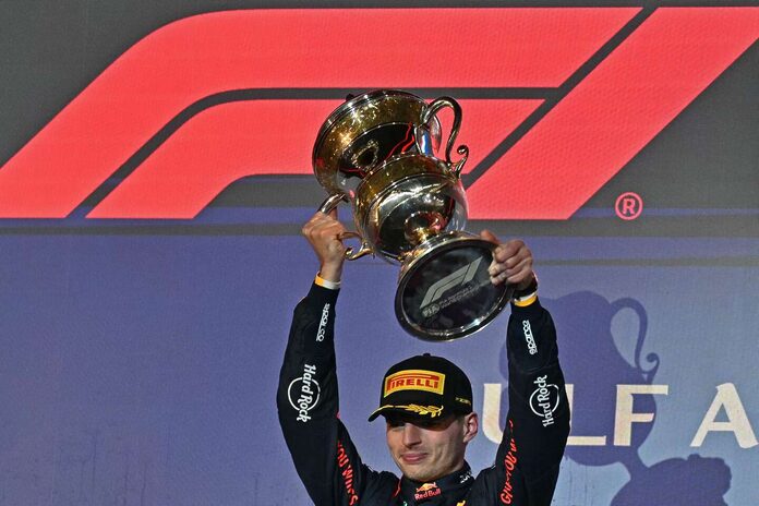 Formule 1 : pour sa rentrée, Max Verstappen survole la concurrence à Bahreïn