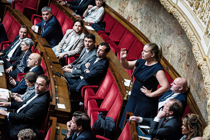 La France insoumise dépose une proposition de loi pour abroger la réforme des retraites