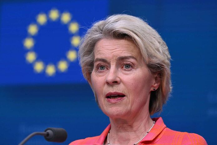 Ursula von der Leyen, candidate à un second mandat, dénonce la « prétendue mission de paix » de Viktor Orban à Moscou