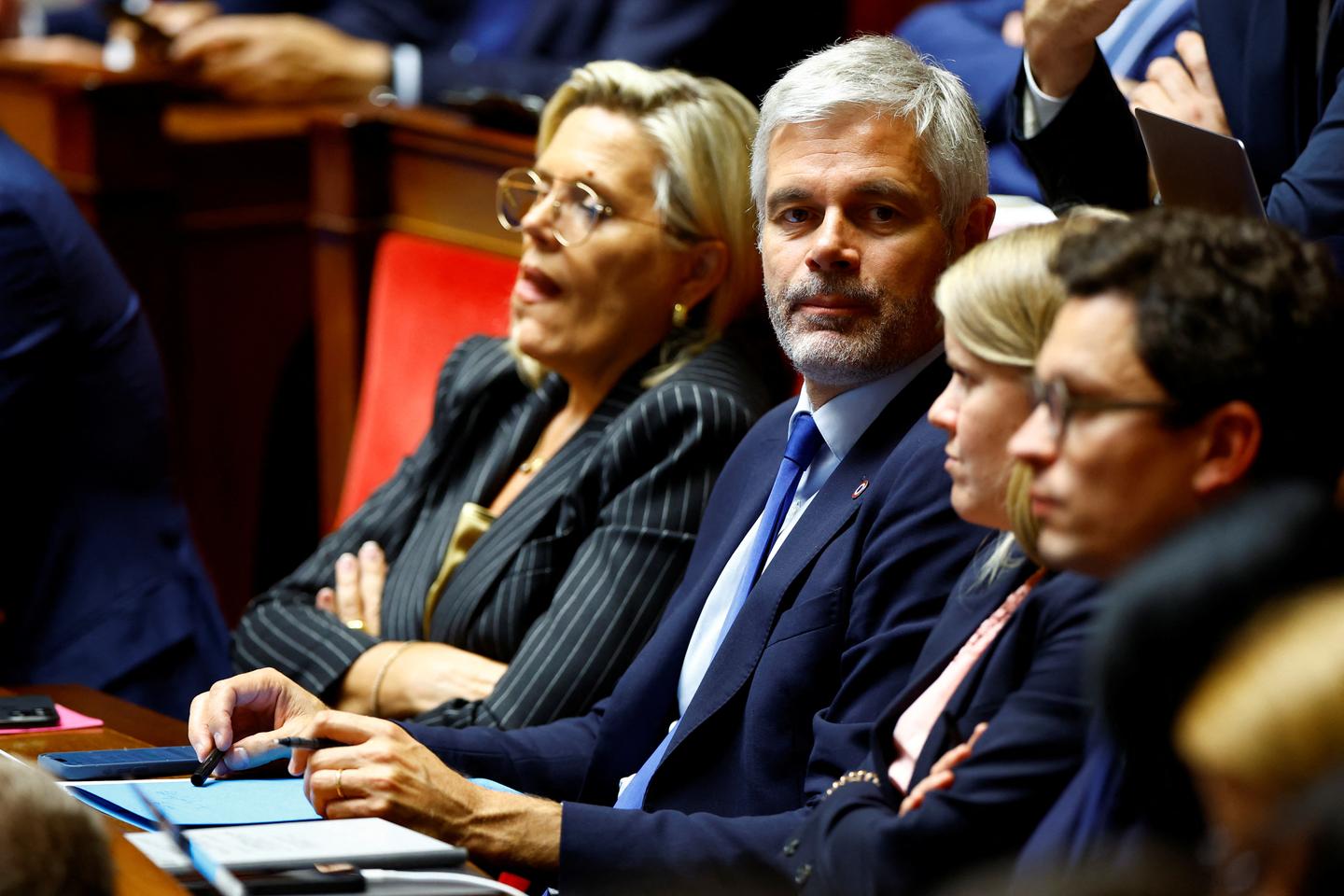 Laurent Wauquiez affirme avoir obtenu du gouvernement la revalorisation de « toutes les retraites » au 1ᵉʳ janvier