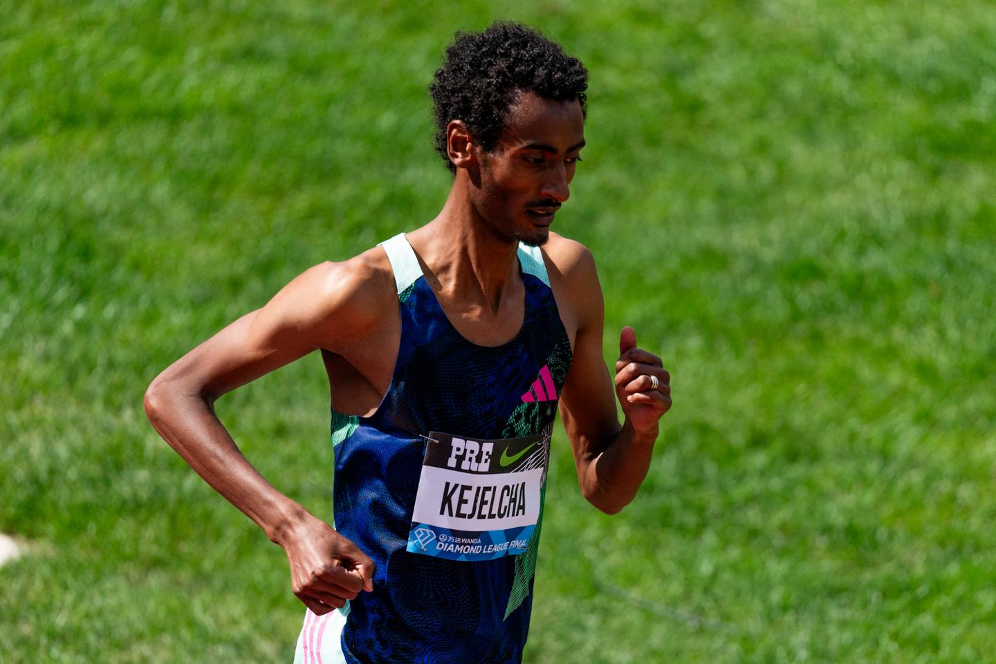 L’Ethiopien Yomif Kejelcha bat le record du monde du semi-marathon